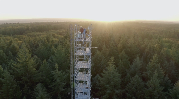 Klimaatonderzoek in de onderzoekstoren | TV | Vroege Vogels