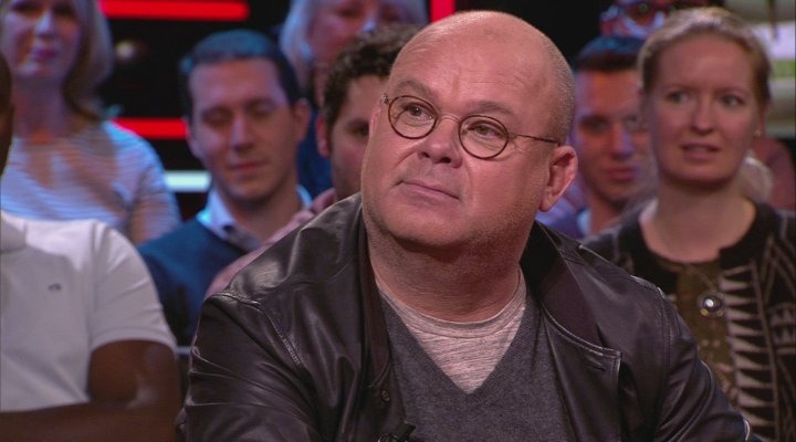 Paul de Leeuw over Jonge Valken