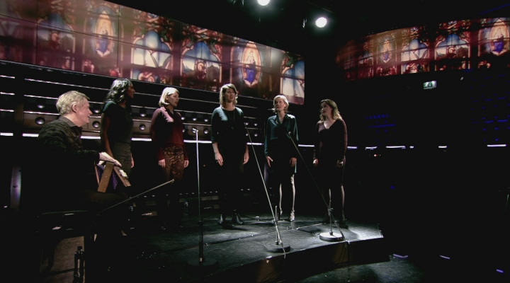 Muziek: Herman Finkers en Wishful Singing (minuut)