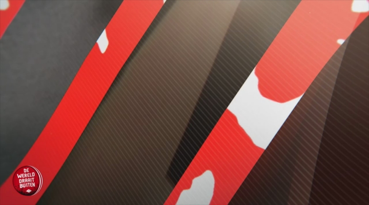 Trailer De Wereld Draait Buiten