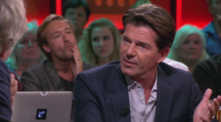 Clinton onder vuur - Twan Huys 