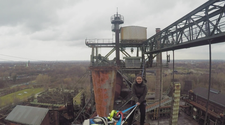 Jules Unlimited 2017 -  Afl. 8 Eva: Slacklinen