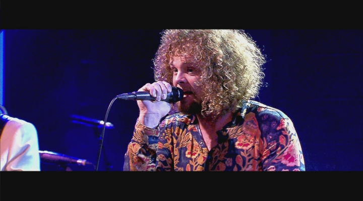 Di-rect - With a Little Help (helemaal)