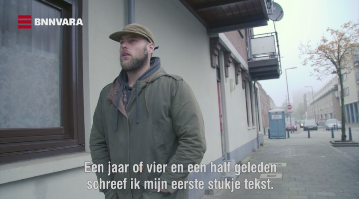 Aan de weg timmeren met spokenword M 