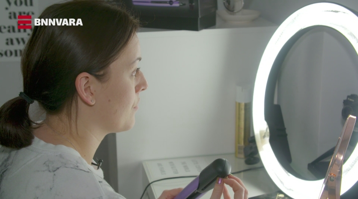 Famous op je beeldscherm | Mascha Feoktistova