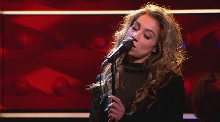 Nona - Sleeptalking (voor aanvang)