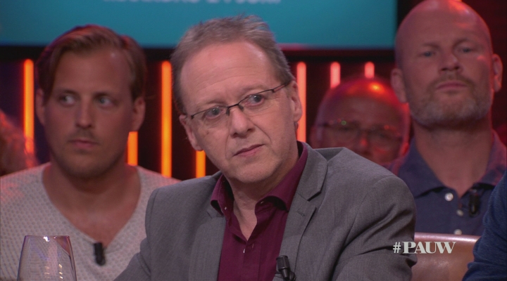 Honderden Nederlandse kinderen in jihadistisch milieu