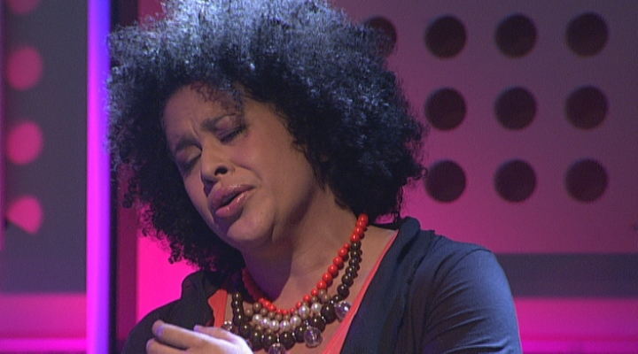 Tania Kross - The Greatest Love, Whitney Houston - 13-2-2012