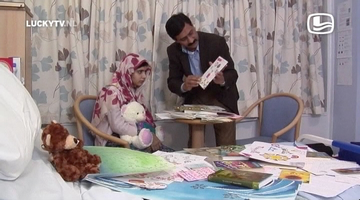 LuckyTV - Excuses aan Malala - 9-11-2012