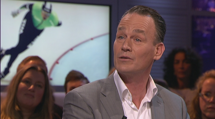Bert van der Tuuk over het nieuwe schaatspak voor Sotsji (12-11-2013)